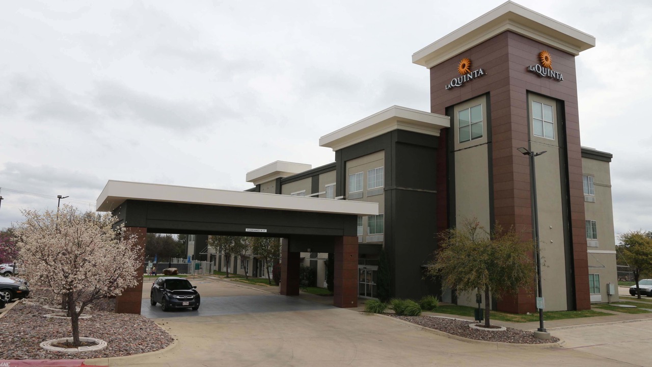 Photo of Outdoor in McNeil