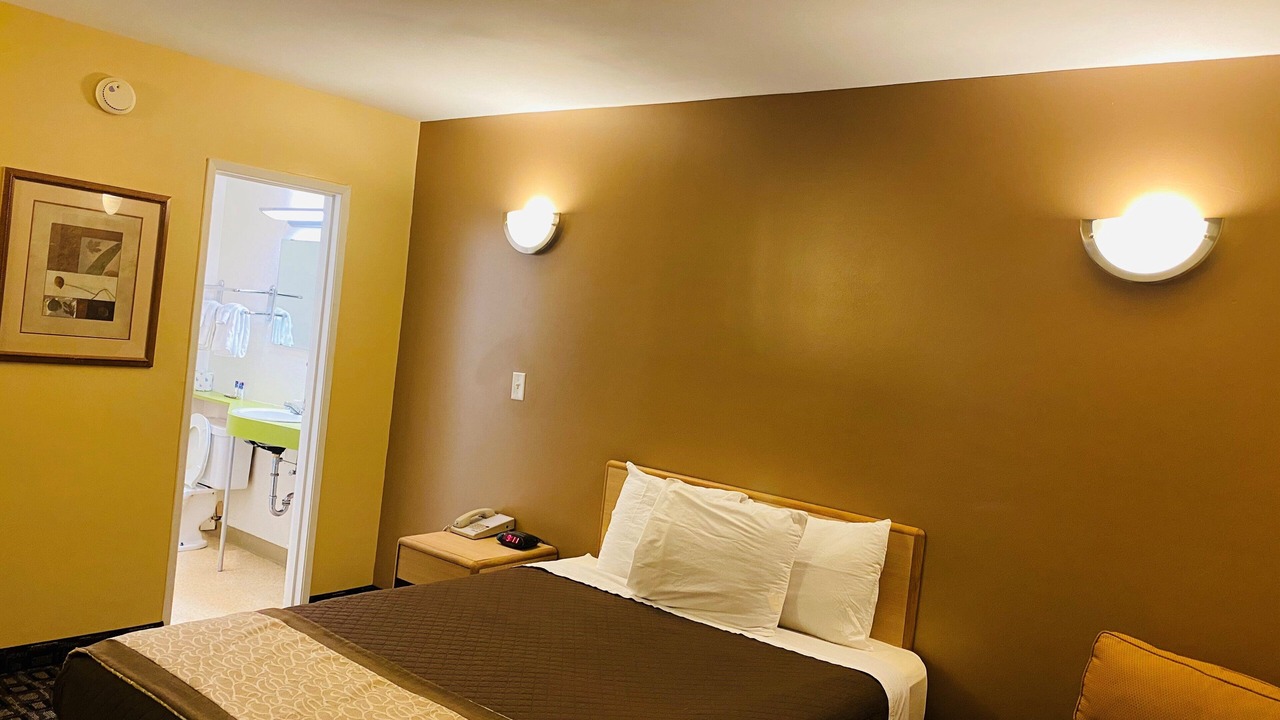 Photo of Bedroom in Mansfield