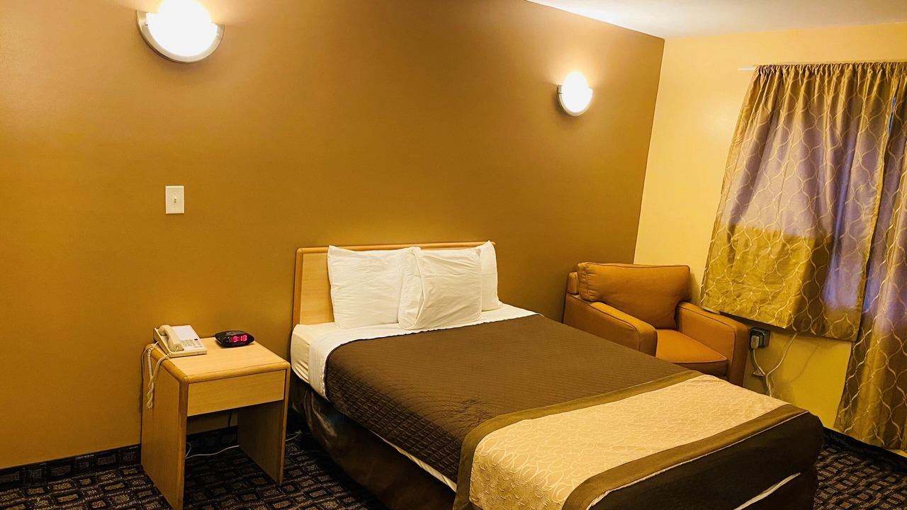 Photo of Bedroom in Mansfield