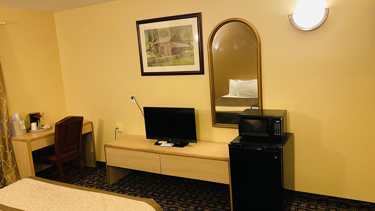 Photo of Others in Mansfield