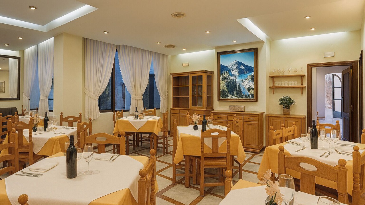 Photo of Livingroom in Peal de Becerro