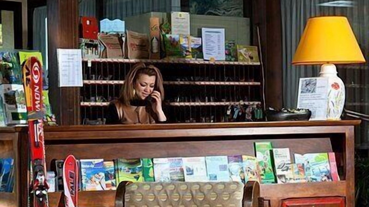 Photo of Others in Gap