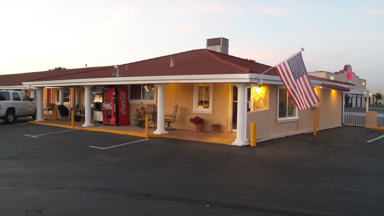 Photo of Outdoor in Oakdale