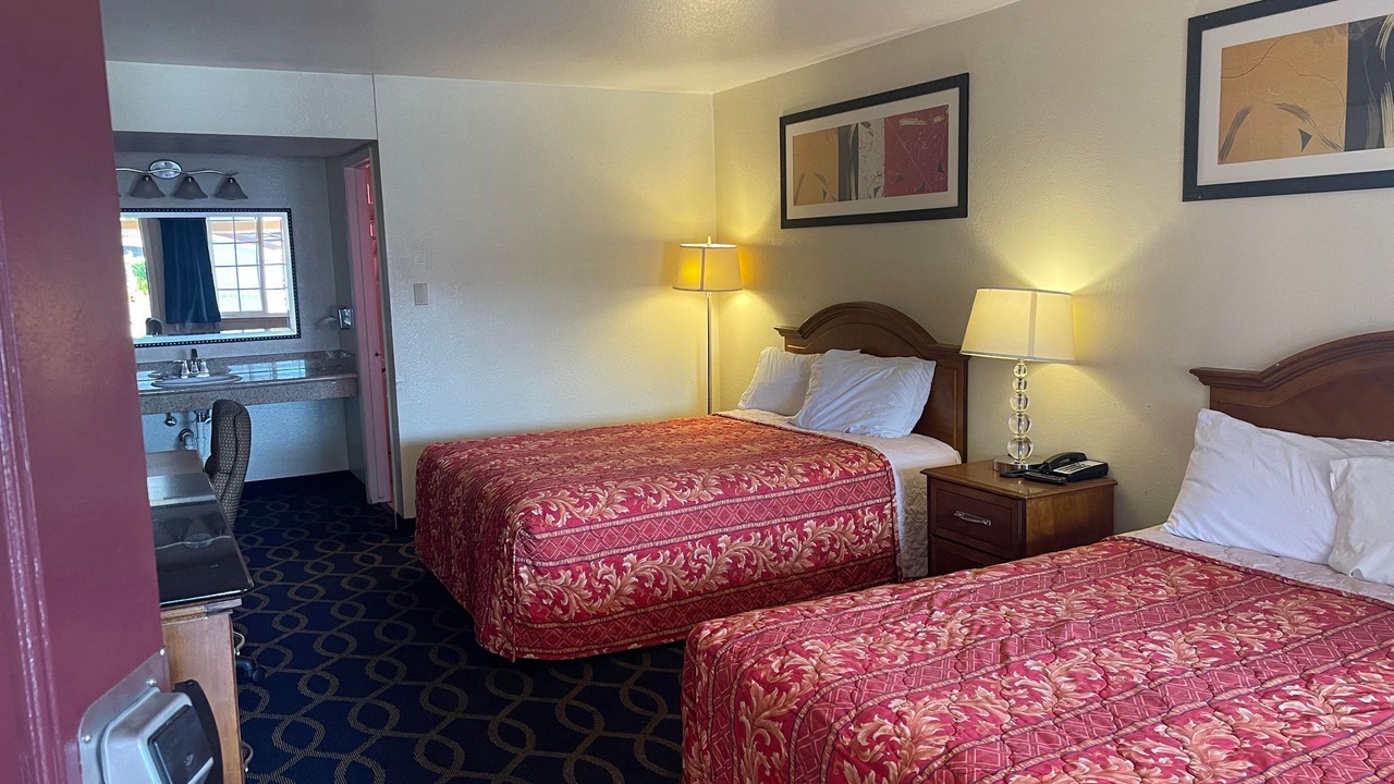 Photo of Others in Oakdale