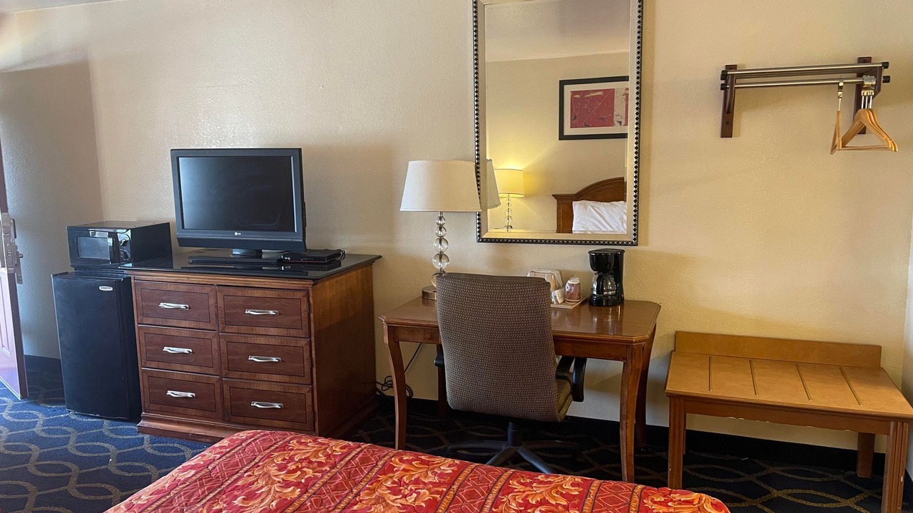 Photo of Others in Oakdale