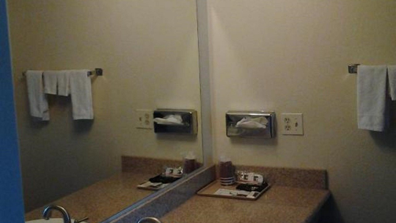 Photo of Bathroom in Oakdale