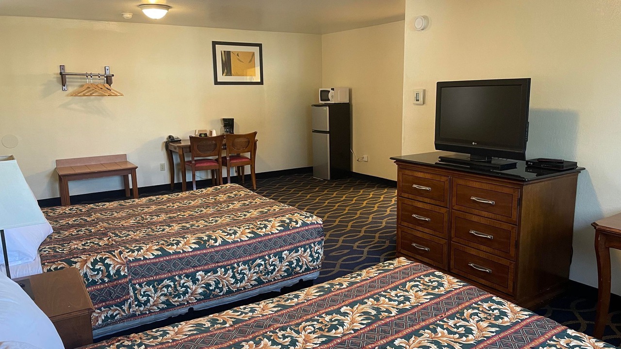 Photo of Others in Oakdale