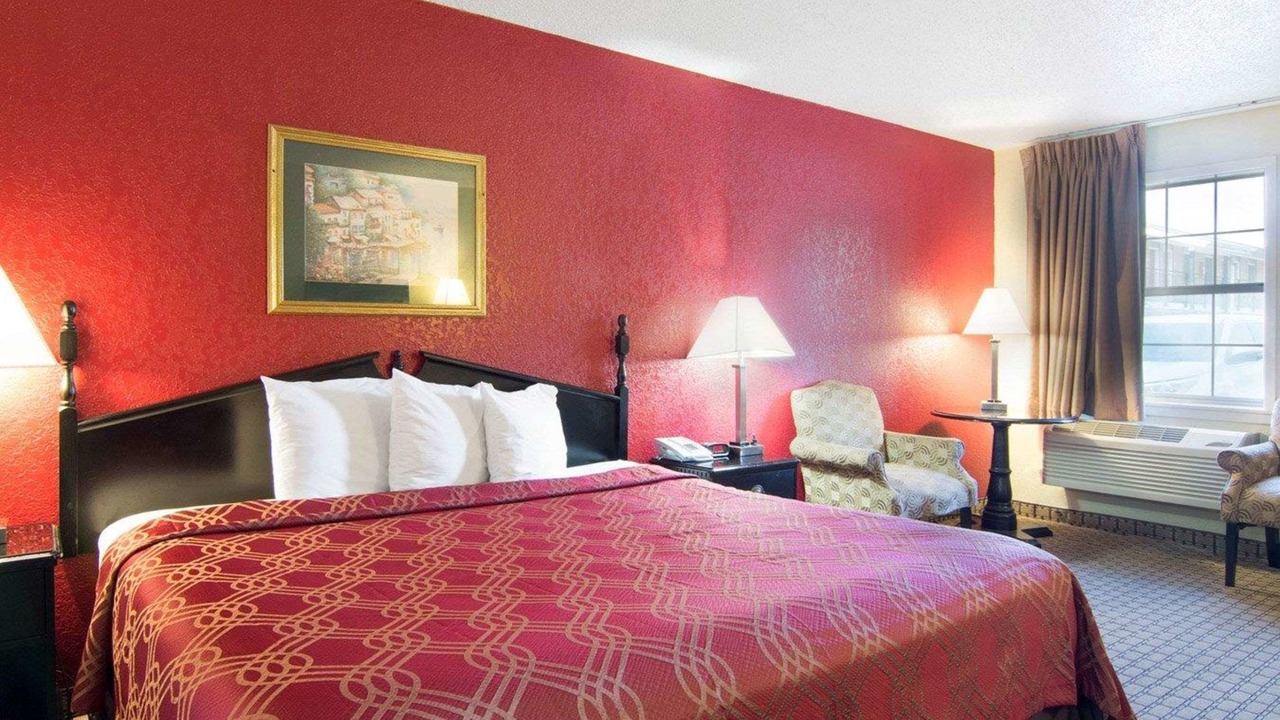 Photo of Bedroom in Pine Bluff