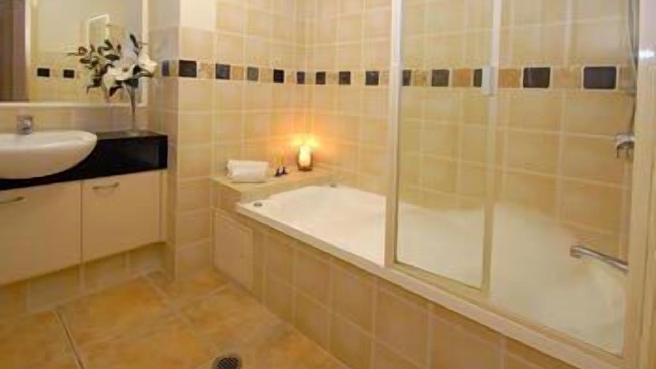 Photo of Others in Twin Waters