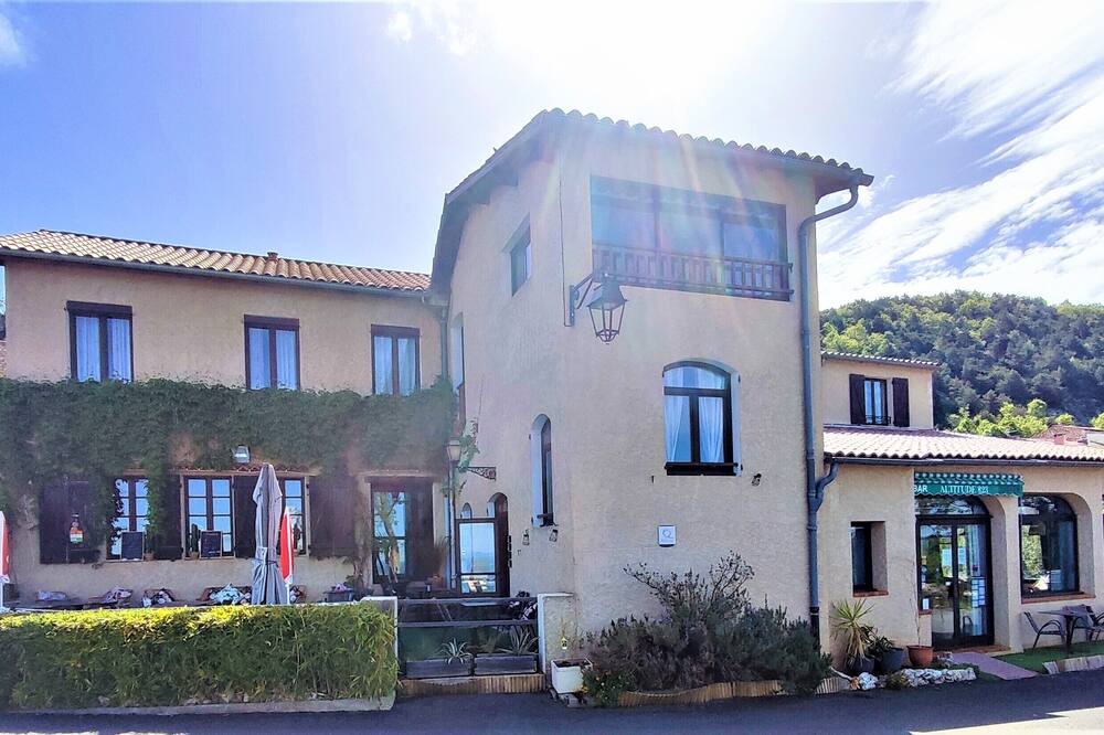 Photo of Others in Aiguines