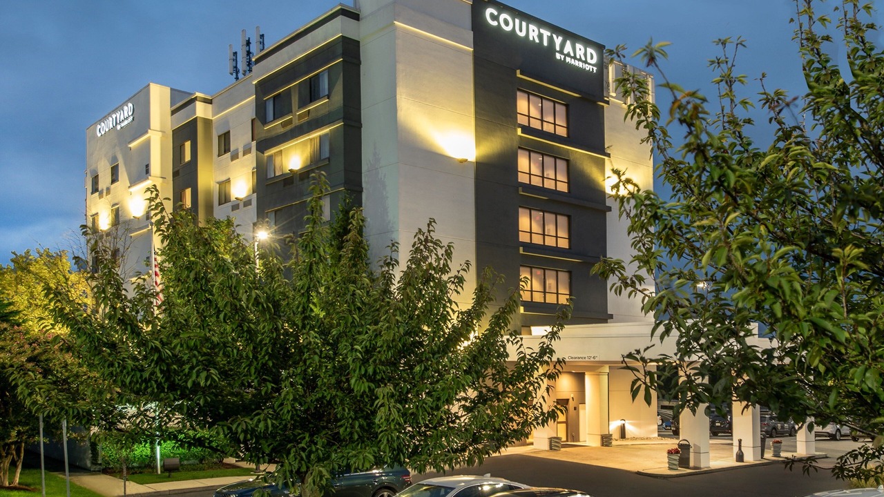 Photo of Buildings in Halfway