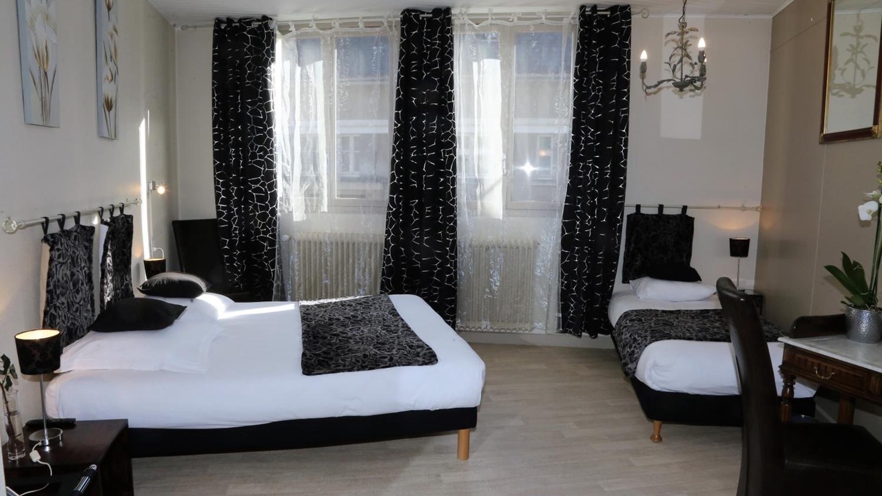 Photo of Others in Mauriac