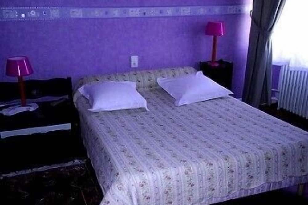 Photo of Bedroom in Realmont