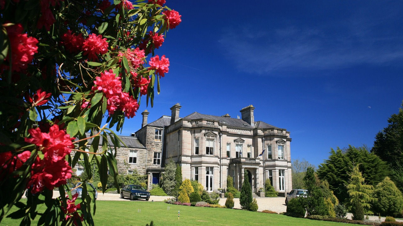 Photo of Buildings in Capel Coch