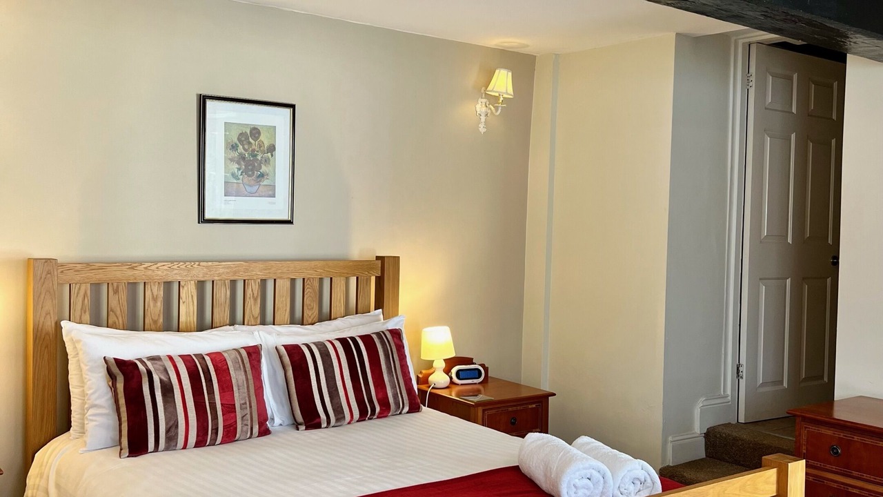 Photo of Bedroom in Longdon