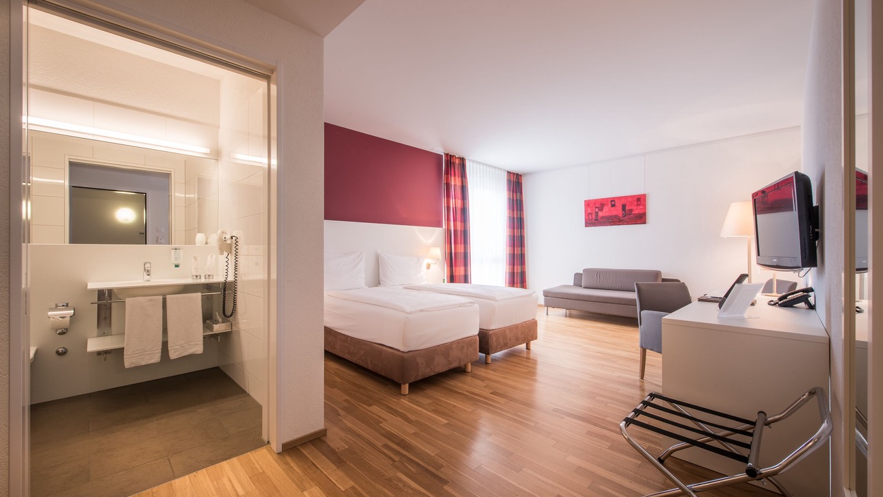 Photo of Bedroom in Sins
