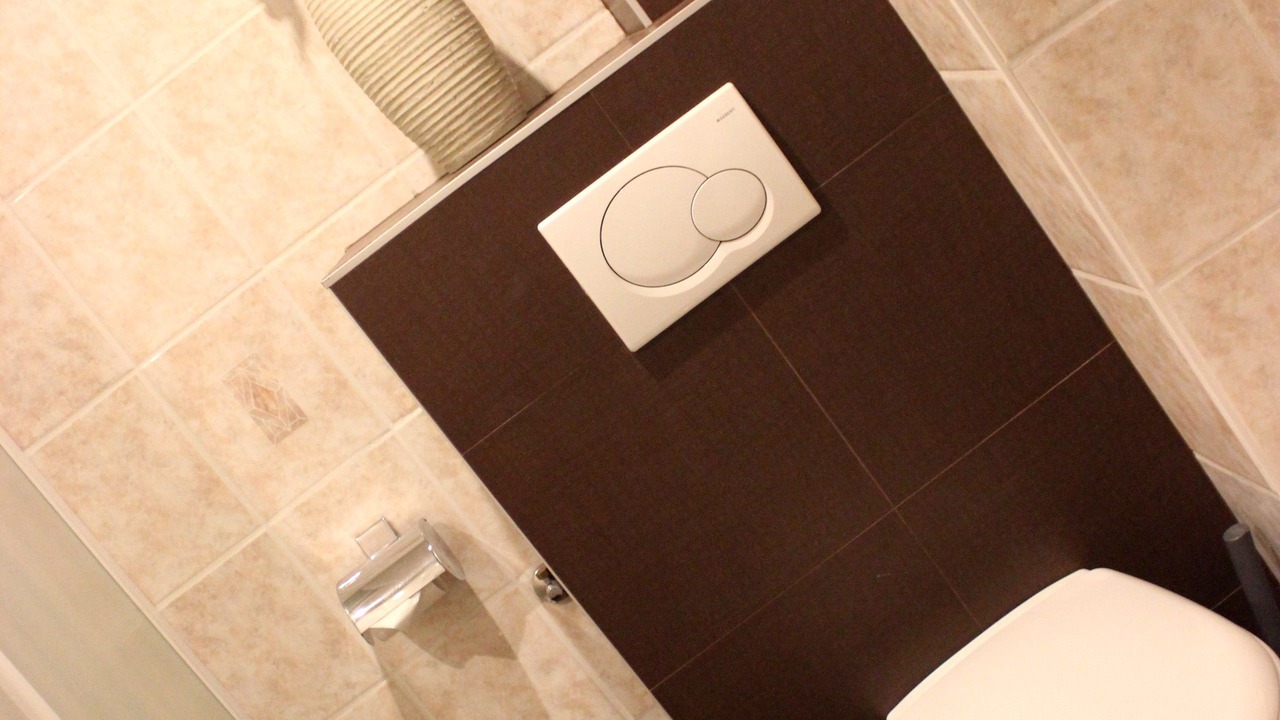 Photo of Bathroom in Barr