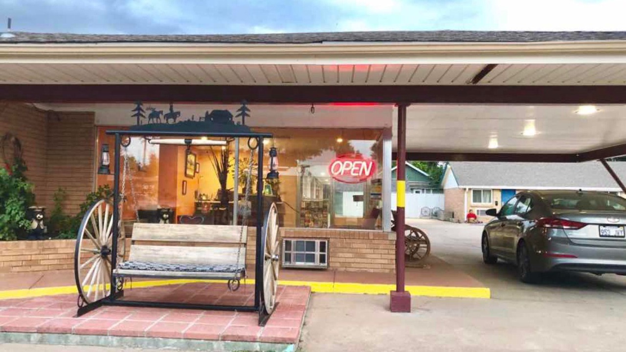 Photo of Outdoor in Oakley