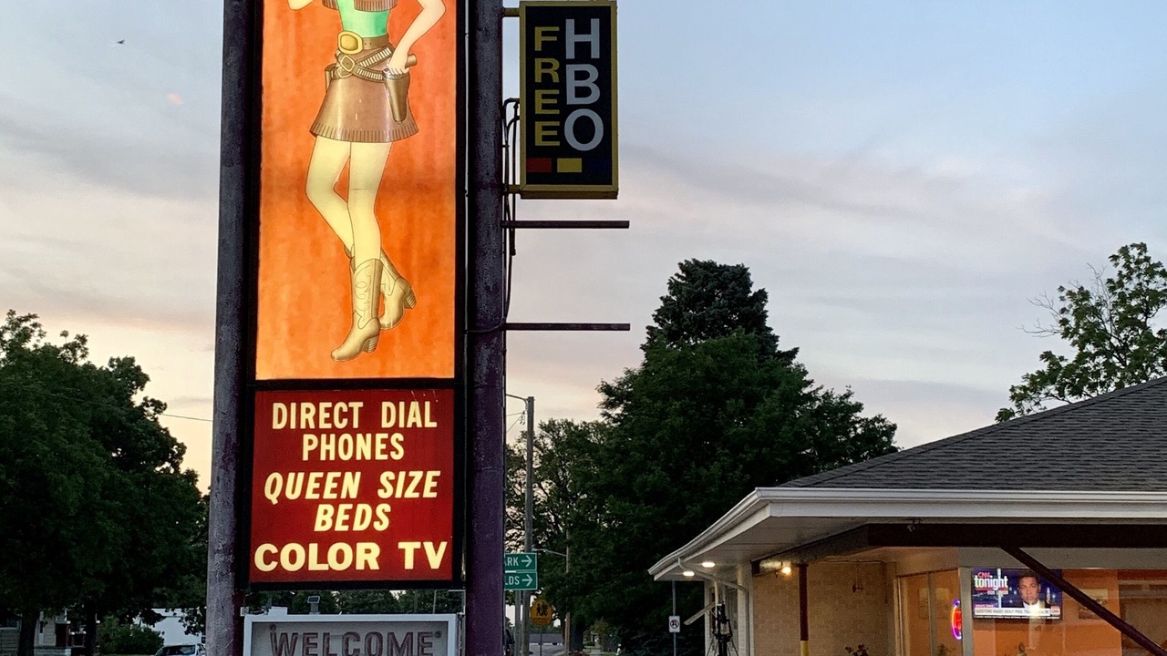 Photo of Outdoor in Oakley