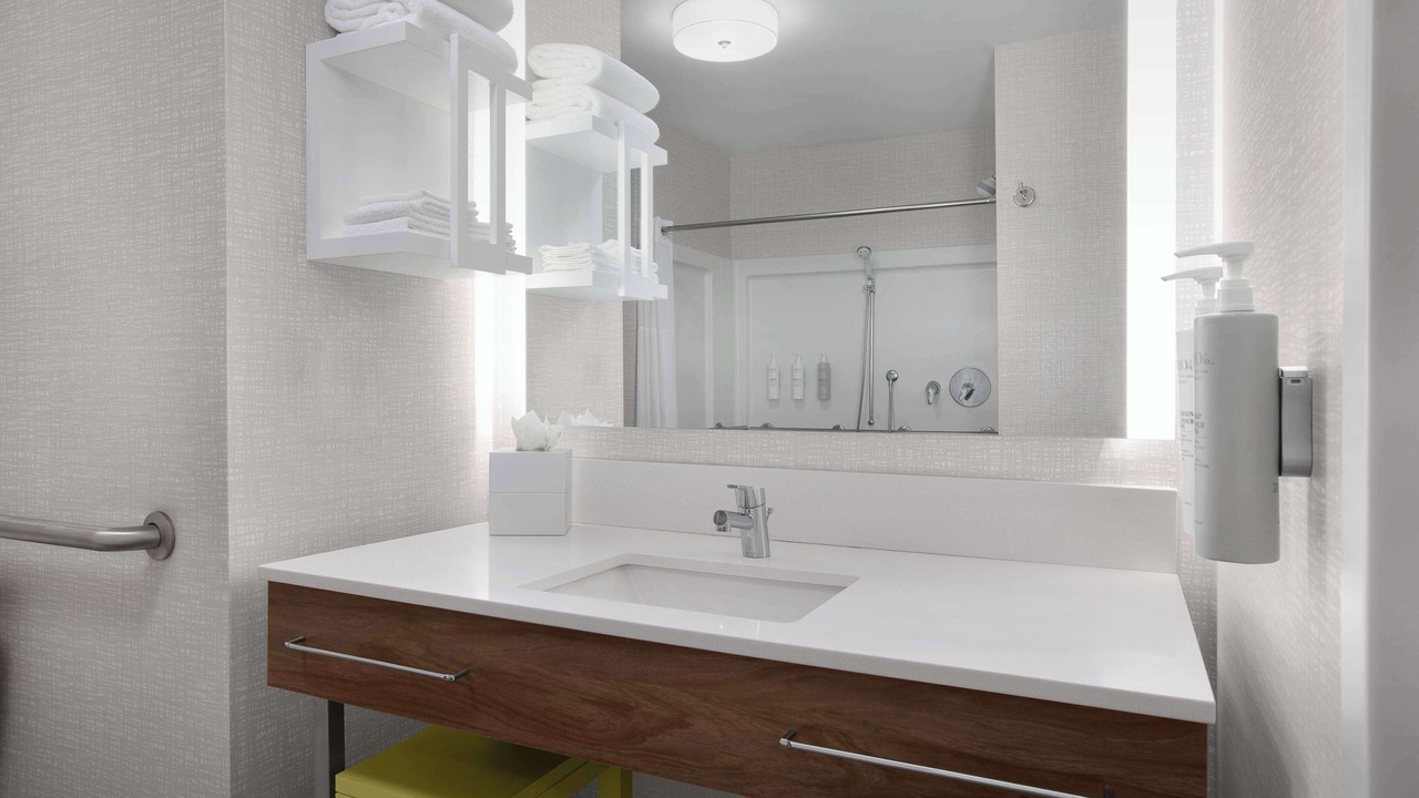 Photo of Bathroom in Yorkville