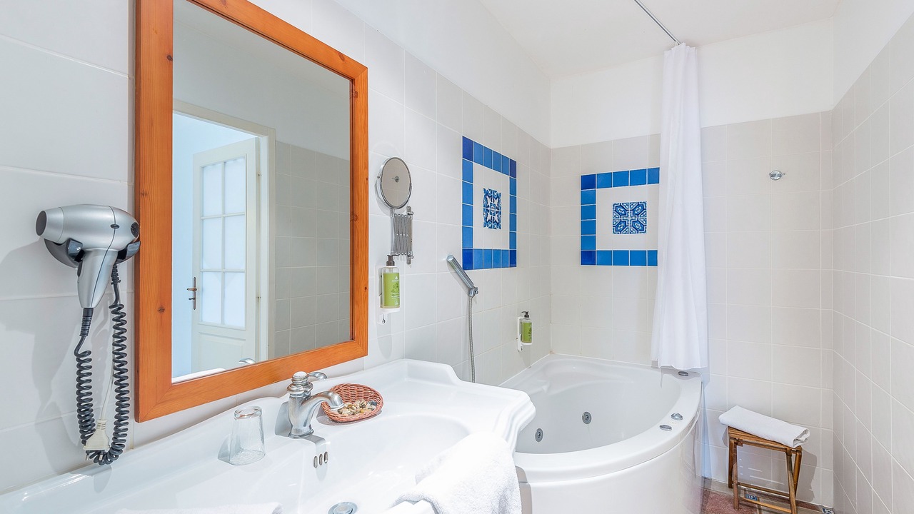 Photo of Bathroom in Chalon-sur-Saone