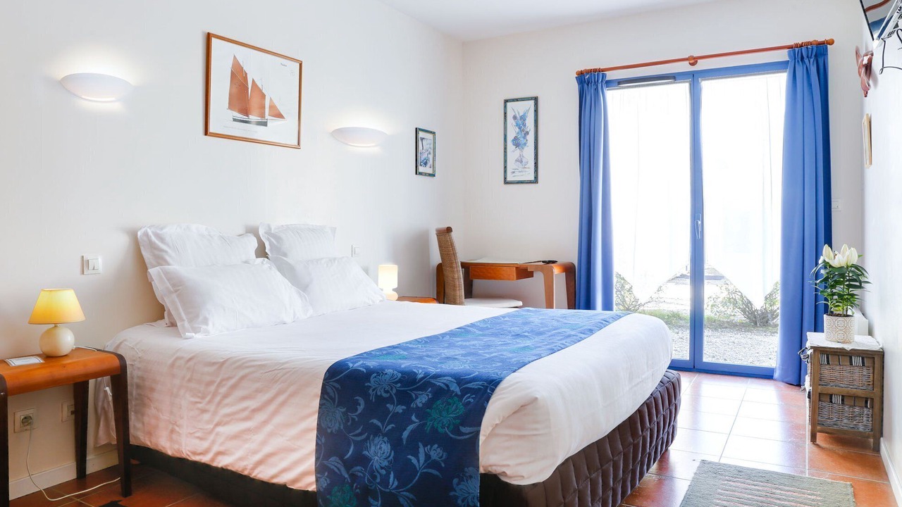 Photo of Bedroom in Saint-Armel