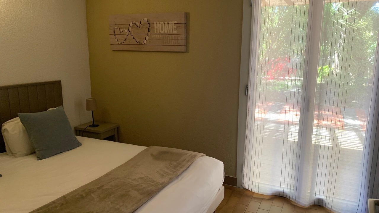 Photo of Bedroom in Taussat