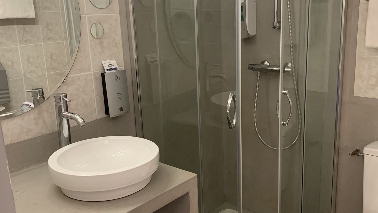 Photo of Bathroom in Taussat