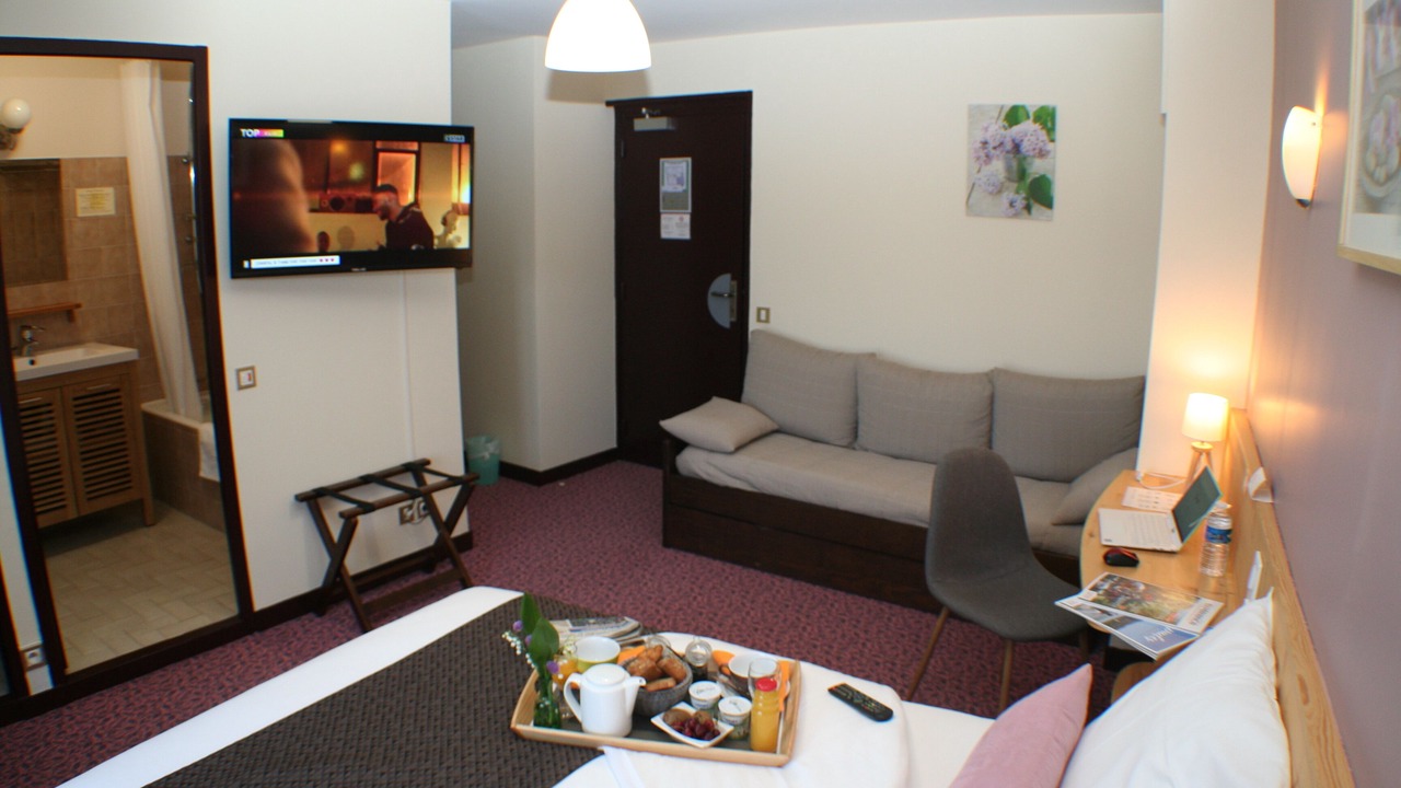 Photo of Livingroom in Saint-Julien-Chapteuil