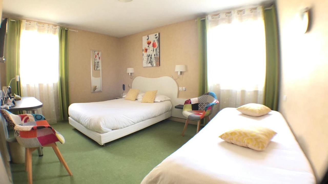 Photo of Bedroom in Mauriac