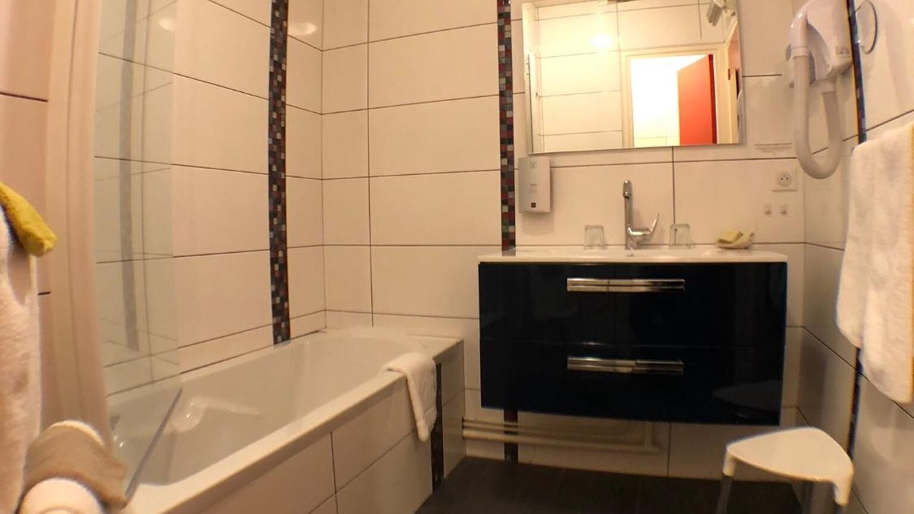 Photo of Bathroom in Mauriac