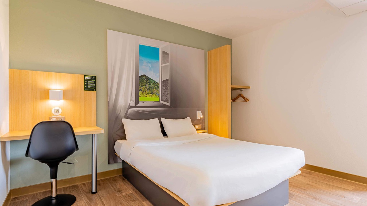 Photo of Bedroom in Bruay-la-Buissiere