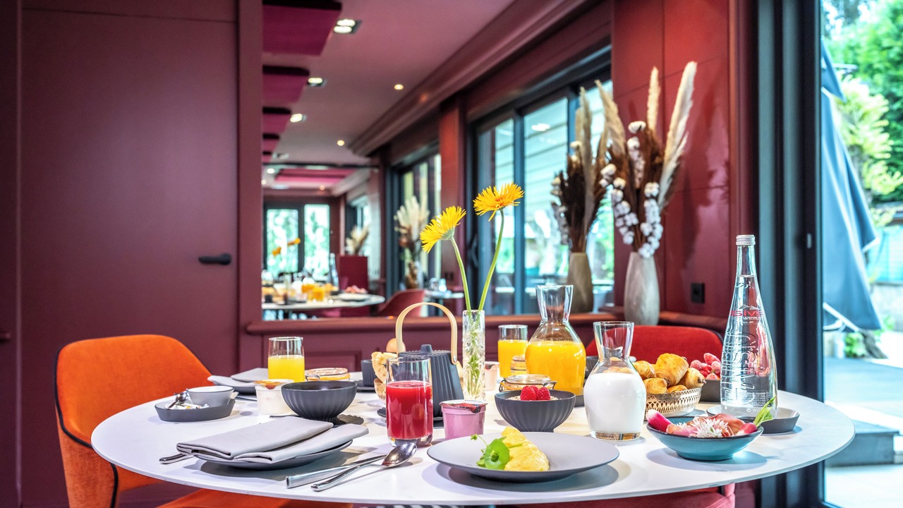 Photo of Others in Bonne