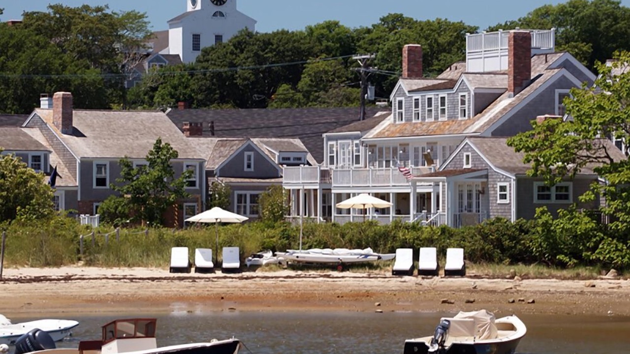 Photo of Others in Nantucket Town