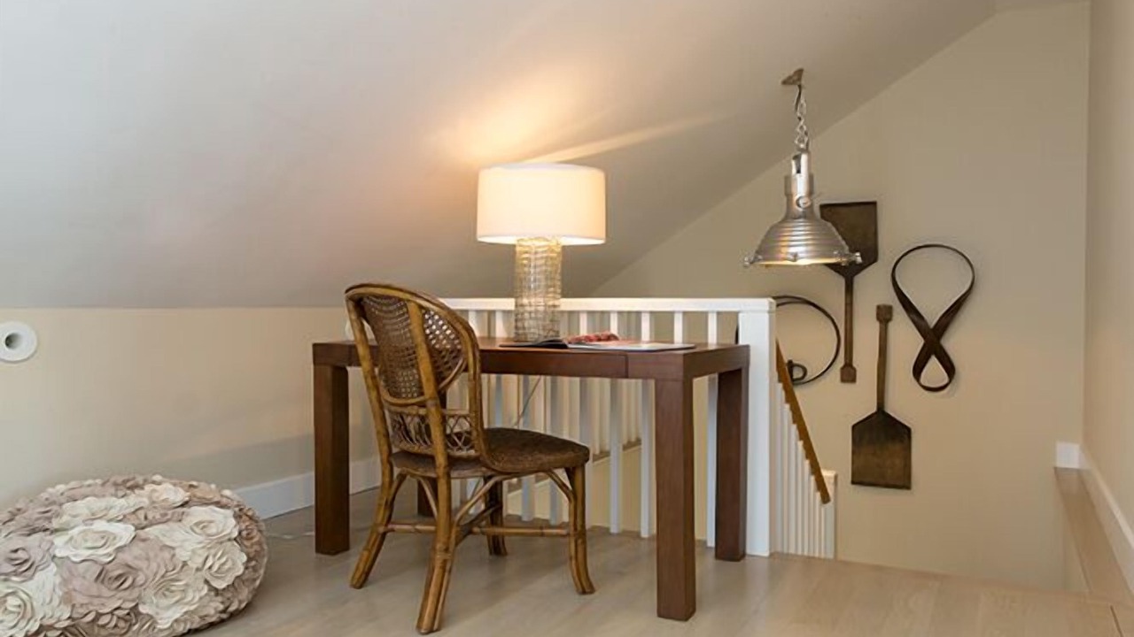 Photo of Others in Nantucket Town