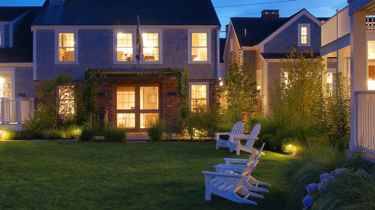 Photo of Others in Nantucket Town