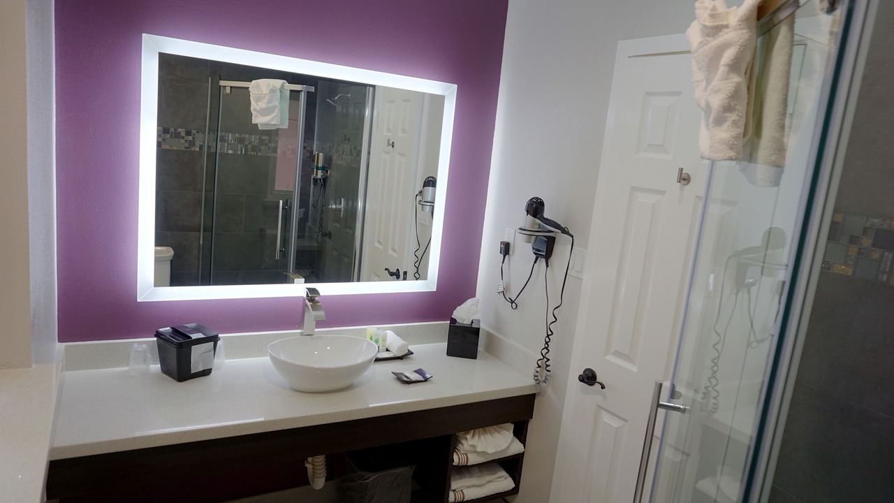 Photo of Bathroom in Martinez