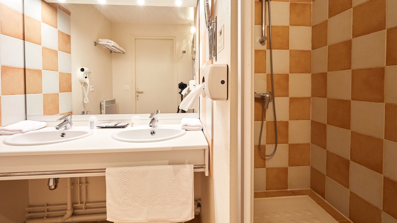 Photo of Bathroom in Colleville-sur-Mer