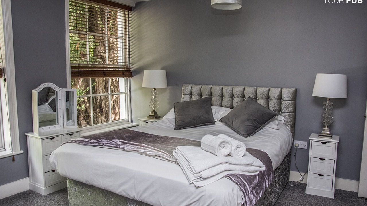 Photo of Bedroom in Rowlands Castle