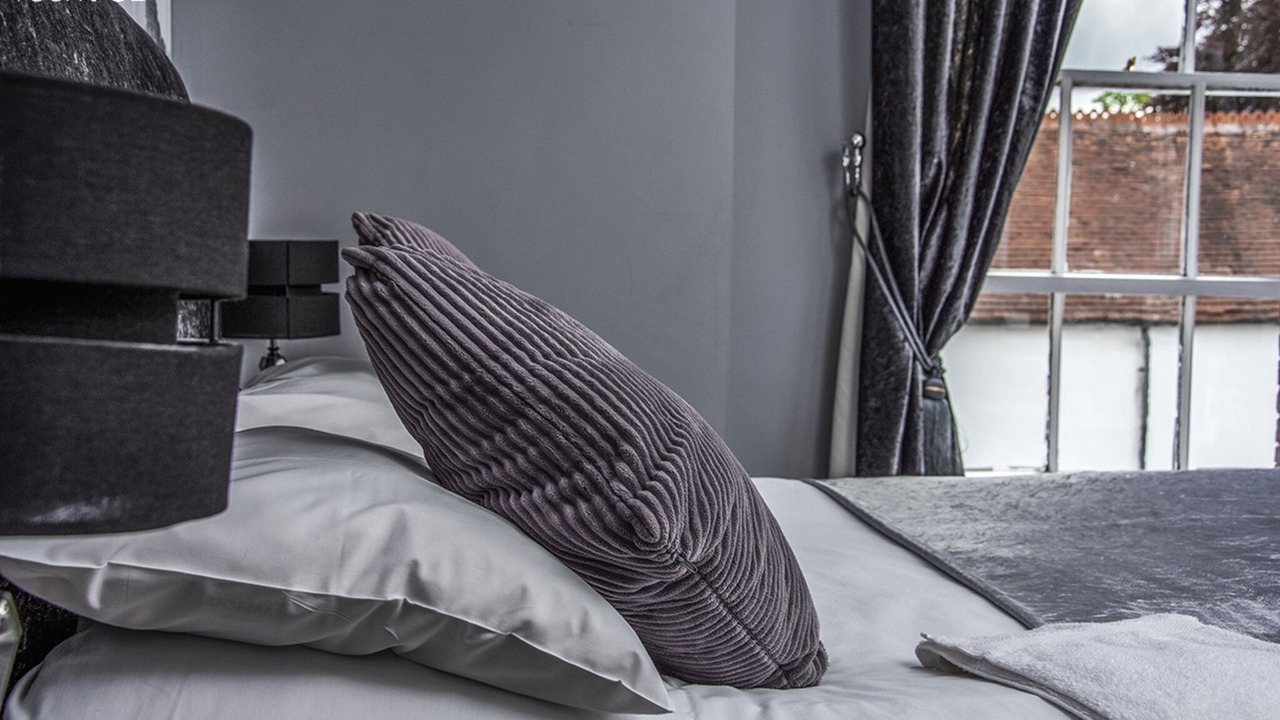 Photo of Bedroom in Rowlands Castle