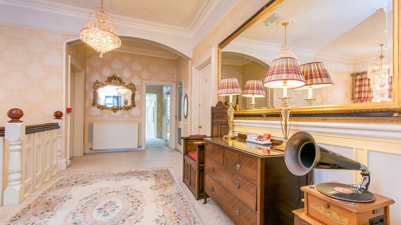 Photo of Others in Westbourne