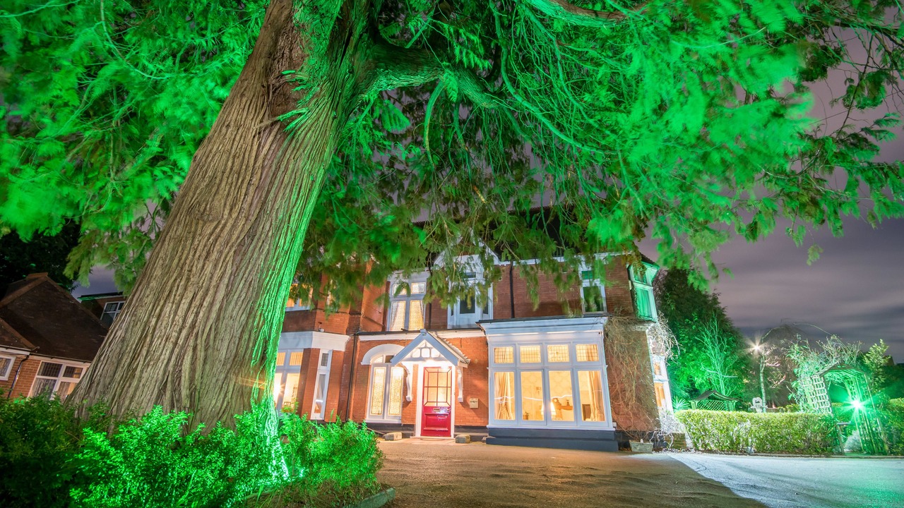 Photo of Outdoor in Westbourne