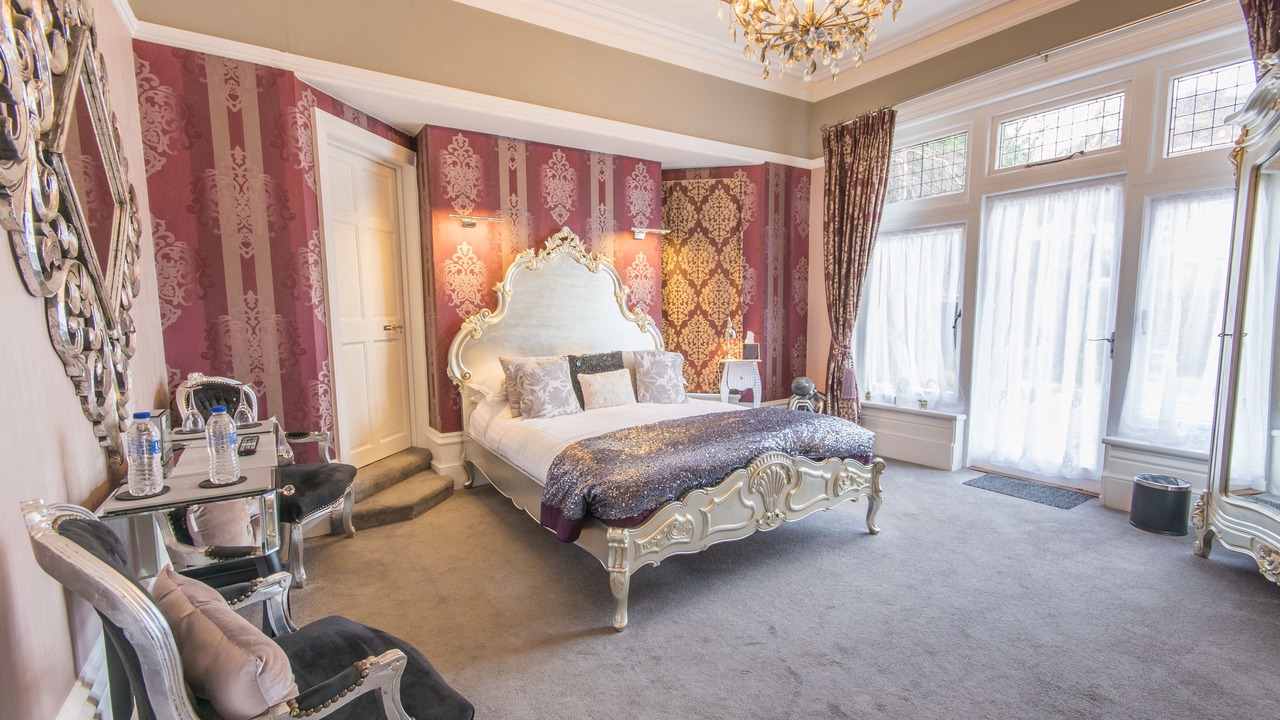 Photo of Outdoor in Westbourne