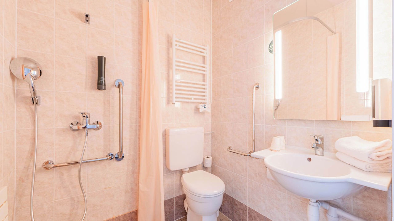 Photo of Bathroom in Holtzheim