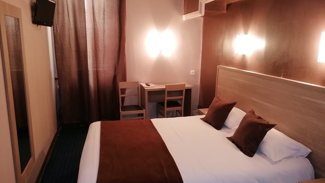 Photo of Bedroom in Faubourg Saint-Jacques