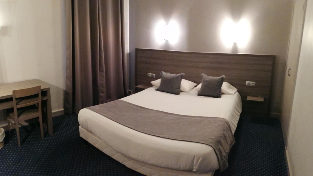 Photo of Others in Faubourg Saint-Jacques