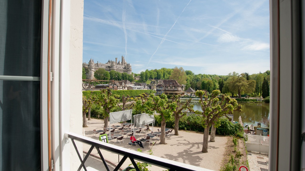 Photo of Bedroom in Pierrefonds