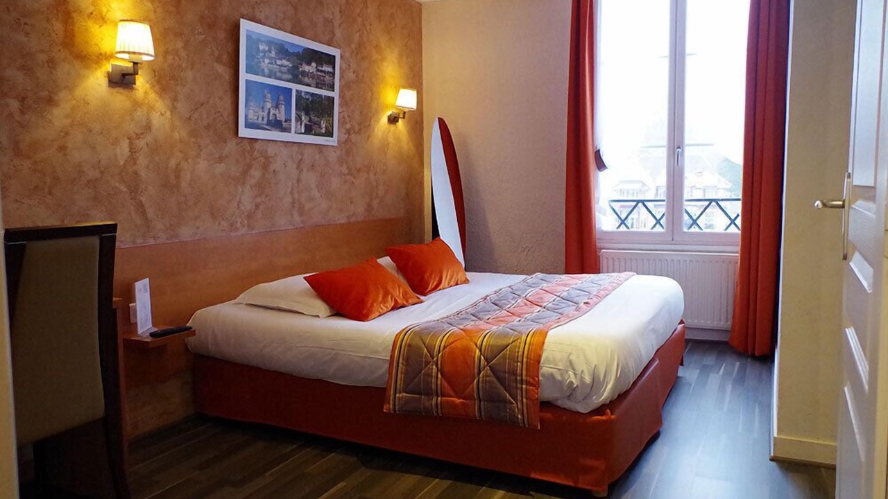 Photo of Bedroom in Pierrefonds