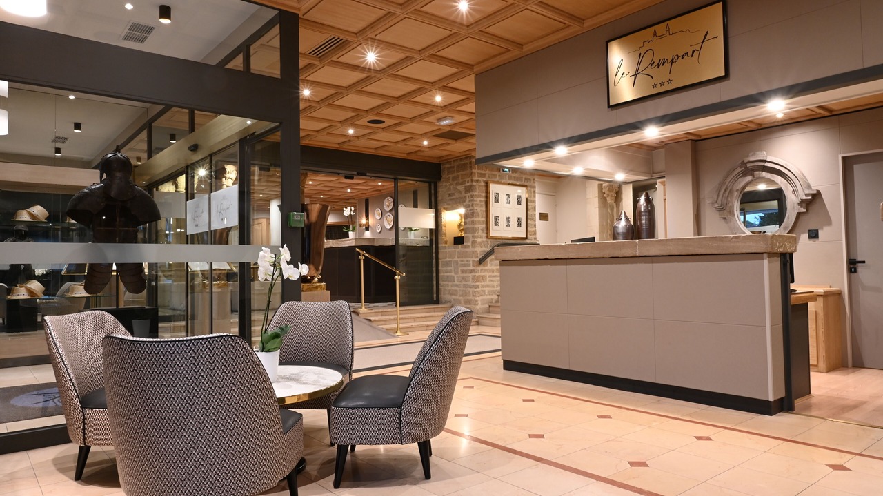 Photo of Others in Tournus