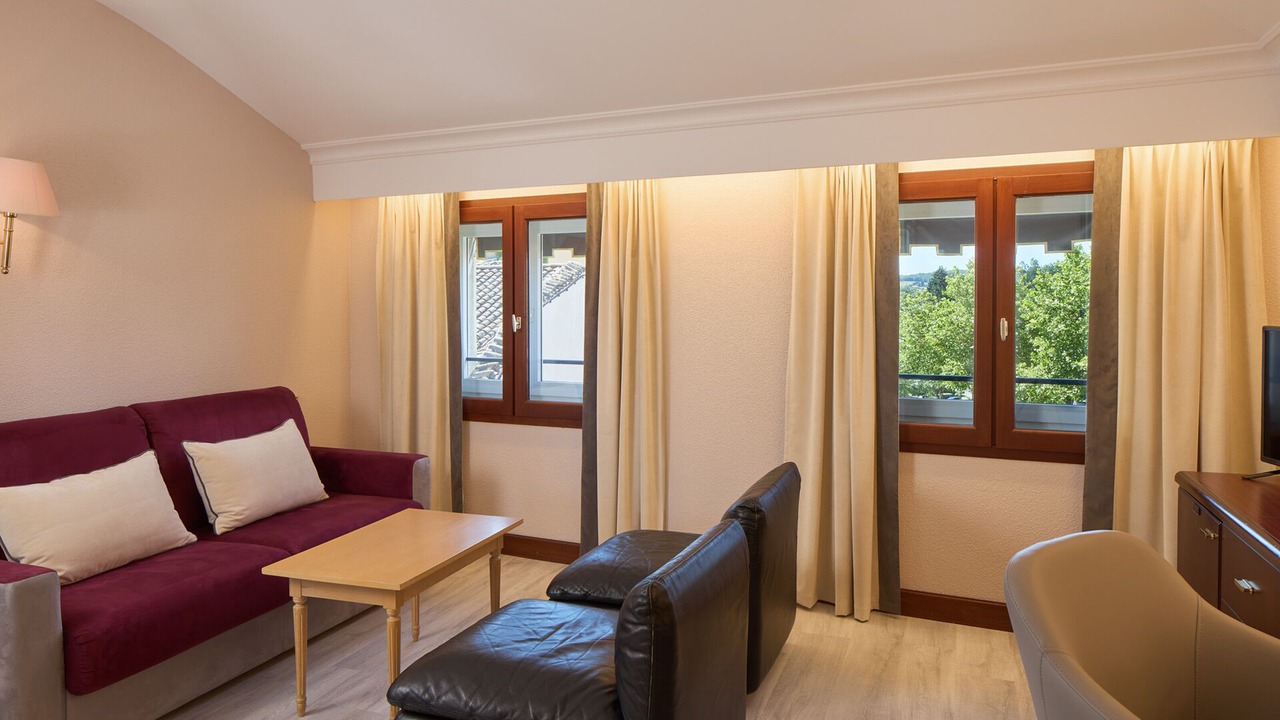 Photo of Bedroom in Tournus